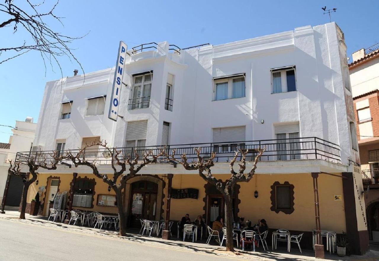 Pension Subirats Perello El Perello  Ngoại thất bức ảnh